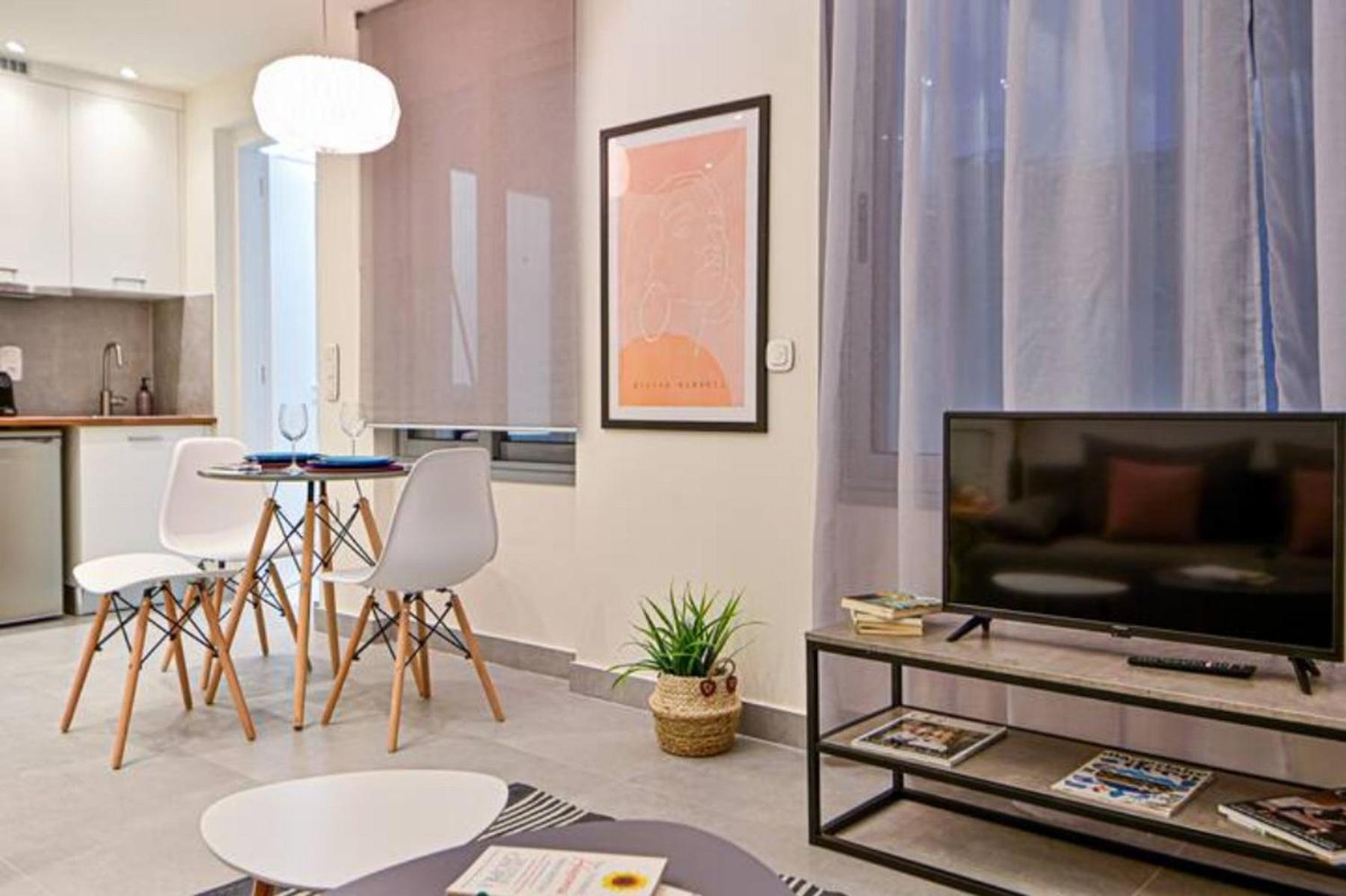 Walk To Syntagma,From A Prime-Location, Luxury Apt Athens Exterior photo